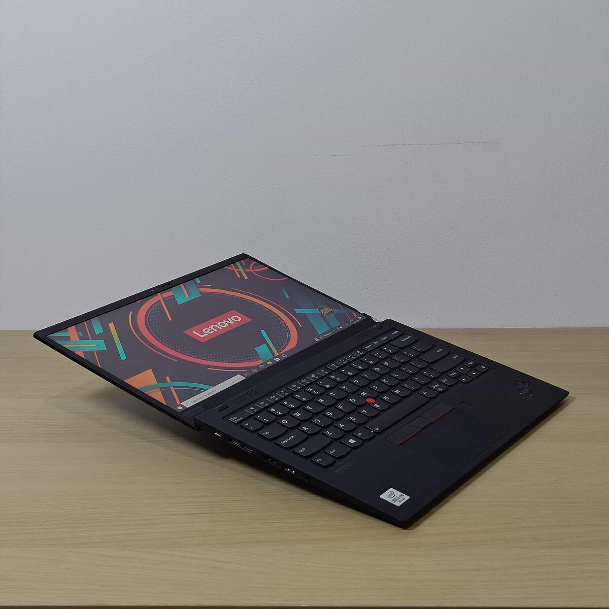 Lenovo Thinkpad X1 Carbon Gen 8 Flex Flat Butik Laptop