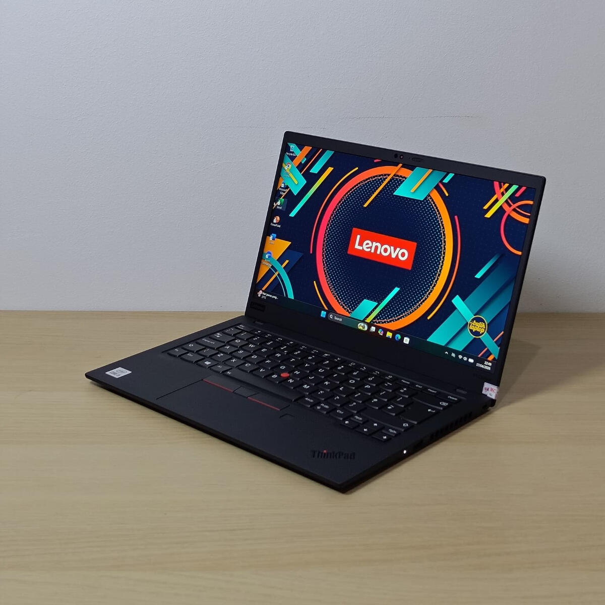 Lenovo Thinkpad X1 Carbon Gen 8 Kanan Lenovo Thinkpad X1 Carbon Gen 8 Kanan Butik Laptop